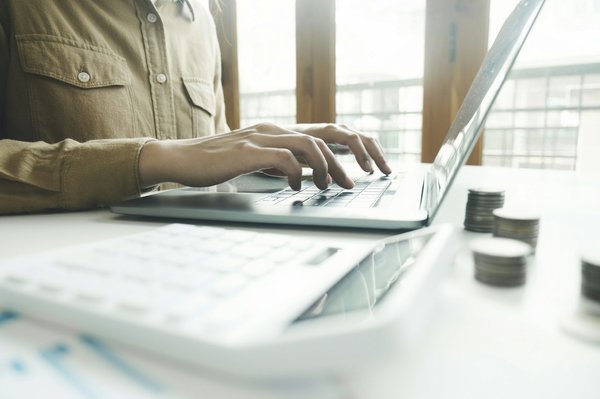 Les meilleurs experts comptables en ligne : trouvez le partenaire idéal pour vos finances