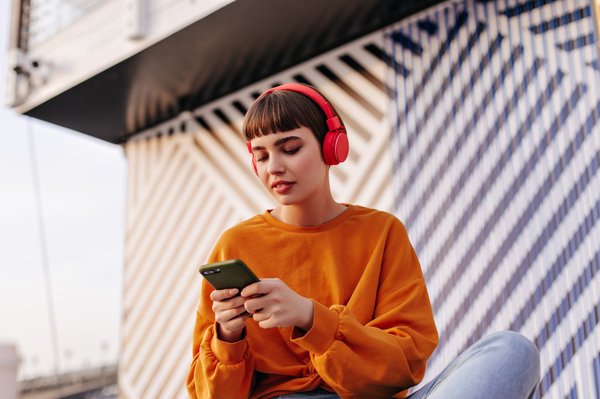 Transformez votre look avec un sweat personnalisé tendance